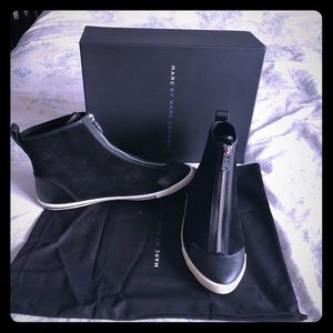 Marc Jacobs hi top bootie. 8.5***NEW***